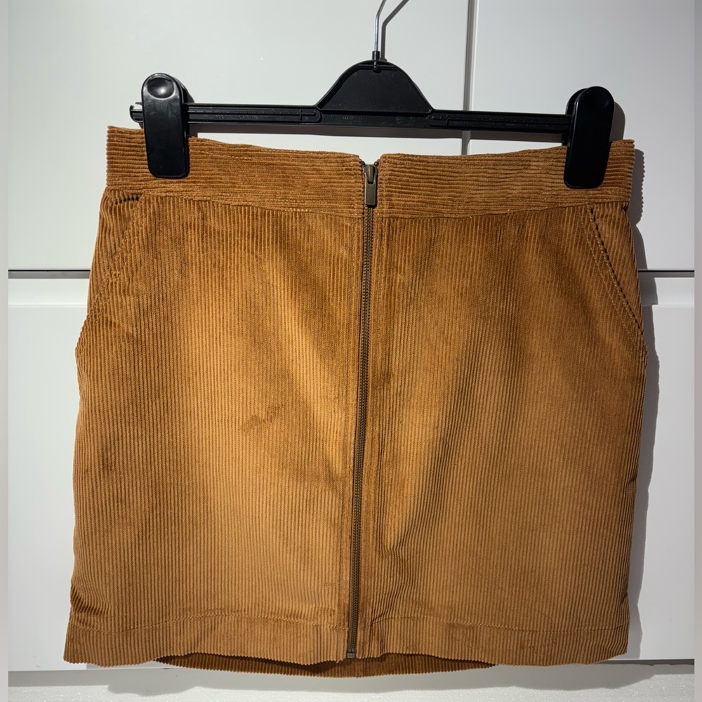 Women’s size 8 corduroy skirt